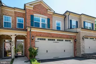 6421 Beatles Ln, Alexandria, VA 22310 - Photo 2