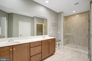 6421 Beatles Ln, Alexandria, VA 22310 - Photo 30