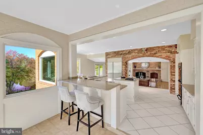 11221 Country Place, Oakton, VA 22124 - Photo 30