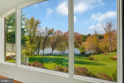 11221 Country Place, Oakton, VA 22124 - Photo 12