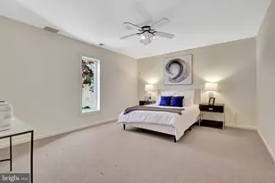 11221 Country Pl, Oakton, VA 22124 - Photo 80