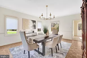 11221 Country Pl, Oakton, VA 22124 - Photo 36