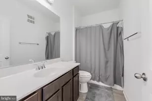 4902 Longmire Wy, Chantilly, VA 20151 - Photo 22