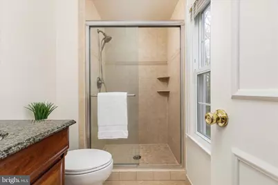 13113 Nestlewood Court, Herndon, VA 20171 - Photo 28