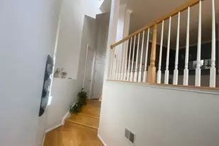 13030 Greg Roy Ln, Herndon, VA 20171 - Photo 4