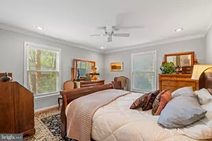 9025 Charles Augustine Dr, Alexandria, VA 22308 - Photo 44