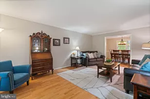 11810 Clara Way, Fairfax Station, VA 22039 - Photo 8