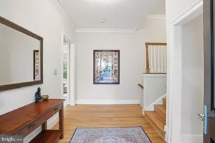 8455 Portland Pl, McLean, VA 22102 - Photo 4