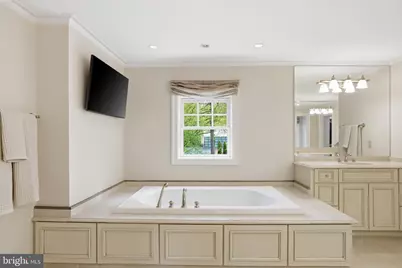 8455 Portland Place, McLean, VA 22102 - Photo 36