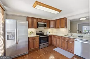 6167 Morning Glory Rd, Alexandria, VA 22310 - Photo 14