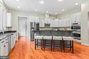 3431 Fawn Wood Ln, Fairfax, VA 22033 - Photo 22
