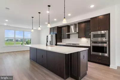 14350 Yesler Avenue #4, Chantilly, VA 20151 - Photo 4