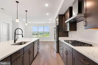 14350 Yesler Avenue #4, Chantilly, VA 20151 - Photo 6