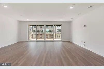14350 Yesler Avenue #4, Chantilly, VA 20151 - Photo 10