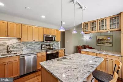 1440 Aldenham Lane, Reston, VA 20190 - Photo 8