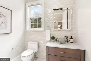 5125 Remington Dr, Alexandria, VA 22309 - Photo 50