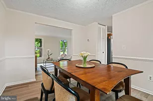 12528 Cliff Edge Dr, Herndon, VA 20170 - Photo 18