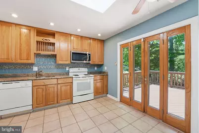 8609 Woodview Drive, Springfield, VA 22153 - Photo 10