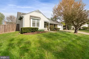 5406 Clubside Ln, Centreville, VA 20120 - Photo 4