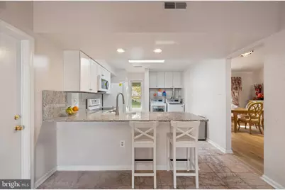 5406 Clubside Lane, Centreville, VA 20120 - Photo 10