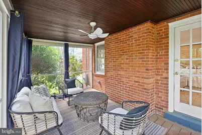 7102 Cynthia Court, Annandale, VA 22003 - Photo 18