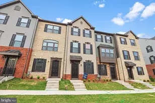 14076 Sunrise Valley Dr, Herndon, VA 20171 - Photo 1