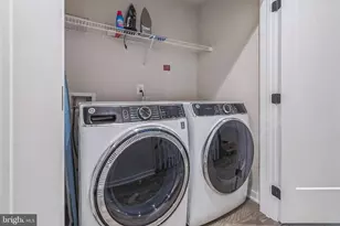 11732 Paysons Wy, Reston, VA 20191 - Photo 12