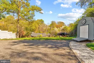 6409 The Parkway, Alexandria, VA 22310 - Photo 36