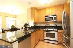 11864 Breton Ct, Reston, VA 20191 - Photo 12