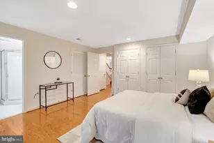 4182 Lower Park Dr, Fairfax, VA 22030 - Photo 6