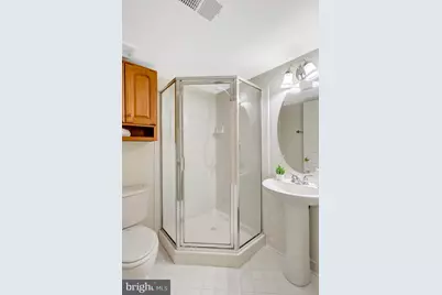 4182 Lower Park Drive, Fairfax, VA 22030 - Photo 8