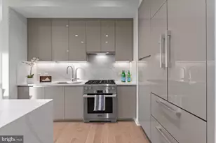 7887 Jones Branch Dr, McLean, VA 22102 - Photo 12