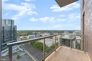 7887 Jones Branch Dr, McLean, VA 22102 - Photo 20
