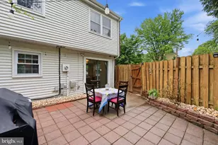 7709 Matisse Way, Springfield, VA 22153 - Photo 24