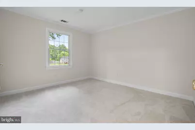 12754 Kinship Dr, Herndon, VA 20171 - Photo 36