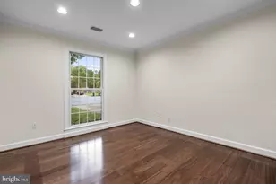 12754 Kinship Dr, Herndon, VA 20171 - Photo 24