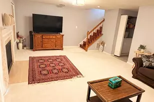 7405 Dunnington Pl, Alexandria, VA 22315 - Photo 48