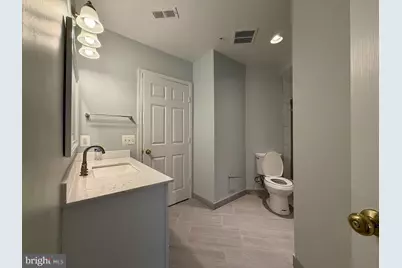 12481 Hayes Court #204, Fairfax, VA 22033 - Photo 8