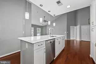 11508 Sperrin Cir, Fairfax, VA 22030 - Photo 8