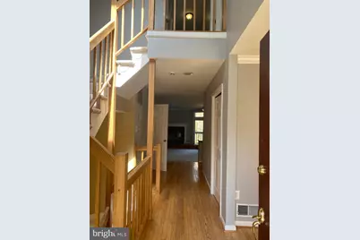 12604 Varny Place, Fairfax, VA 22033 - Photo 4