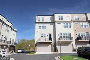 14301 Beckett Glen Cir, Chantilly, VA 20151 - Photo 38