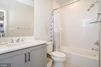 14301 Beckett Glen Circle, Chantilly, VA 20151 - Photo 22