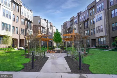14301 Beckett Glen Circle, Chantilly, VA 20151 - Photo 34