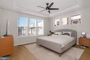 14301 Beckett Glen Cir, Chantilly, VA 20151 - Photo 16