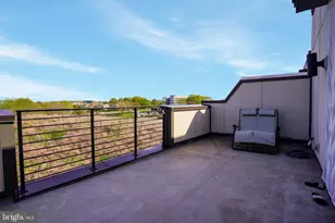 14301 Beckett Glen Cir, Chantilly, VA 20151 - Photo 28