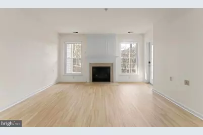 12789 Fair Crest Court #14-102, Fairfax, VA 22033 - Photo 2