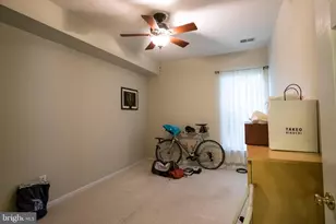 5916 Founders Hill Dr, Alexandria, VA 22310 - Photo 10