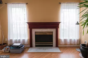 5916 Founders Hill Dr, Alexandria, VA 22310 - Photo 8