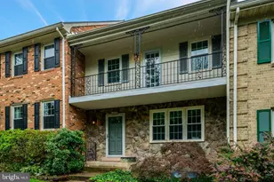 6402 Seven Oaks Ct, Falls Church, VA 22042 - Photo 2