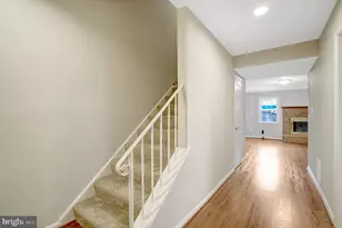 6402 Seven Oaks Ct, Falls Church, VA 22042 - Photo 28